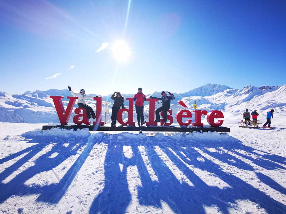 Geneva airport to Val D'Isere transfers