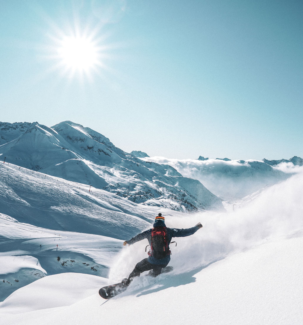 Skiing-in-Val-Thorens