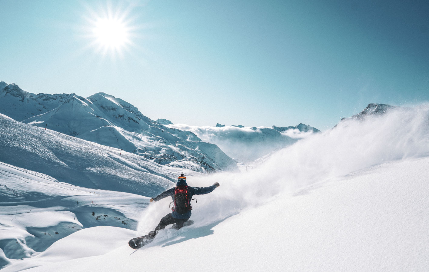 Skiing-in-Val-Thorens